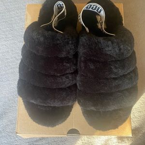 Ugg’s women black slippers